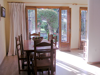 photo of the big dining room with sunlight